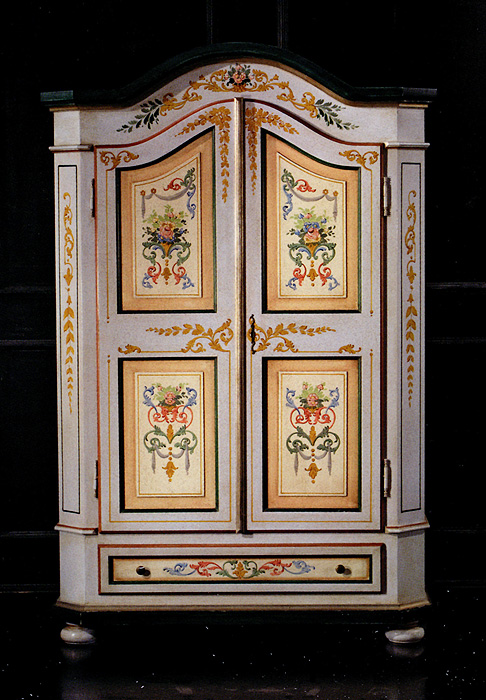 Шкаф  VITTORIO GRIFONI 2635 