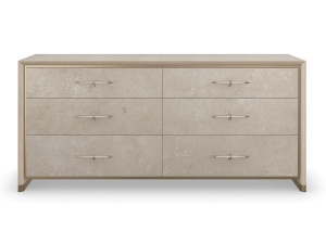 Деревянный комод