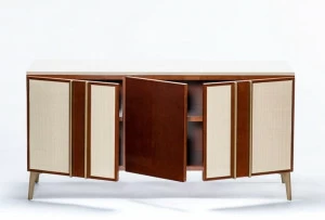 HUGUES CHEVALIER Комод деревянный с распашными дверцами Saint-germain