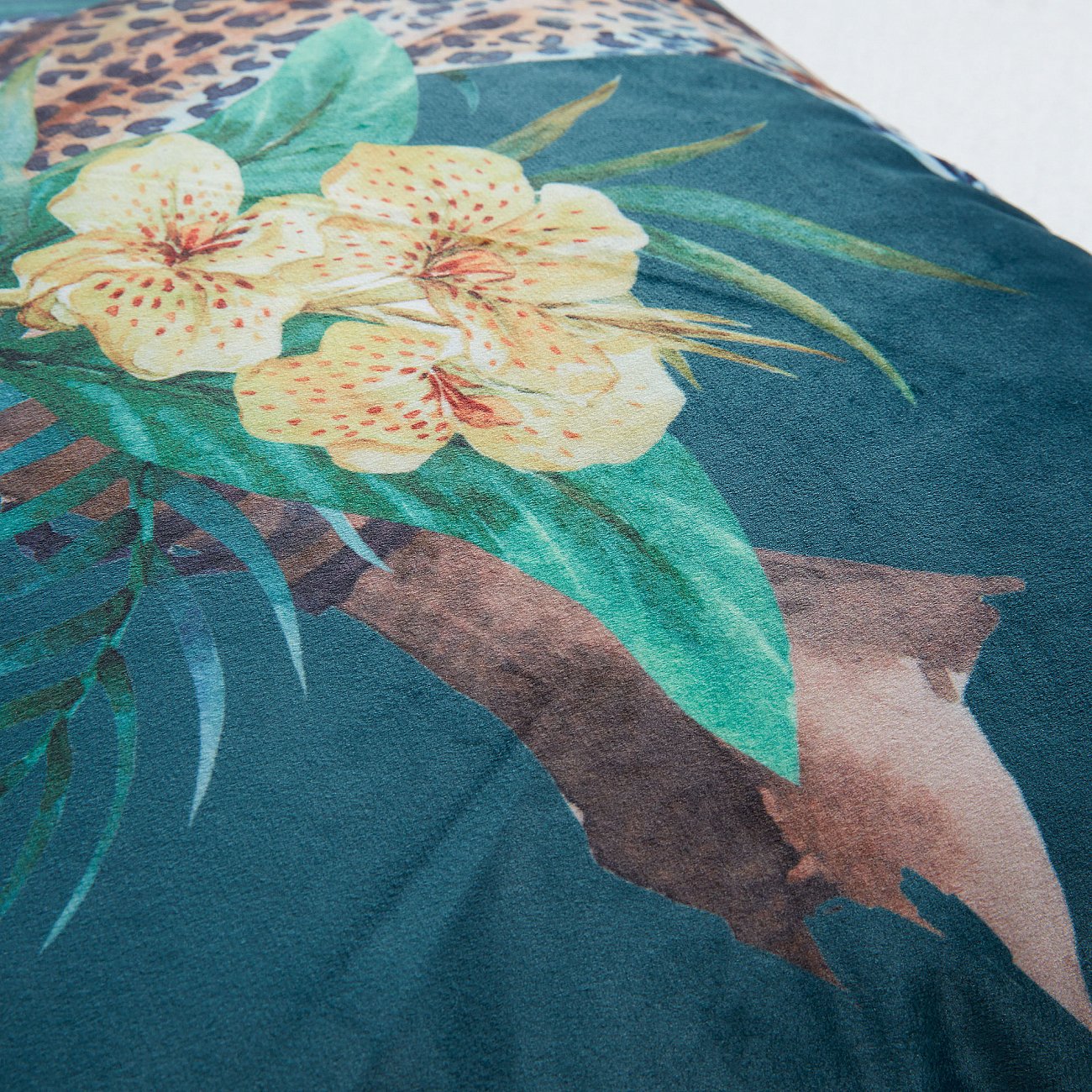 Чехол для подушки Rilene от La Forma LA FORMA ЛЕОПАРД, ЦВЕТЫ, ЖИВОТНЫЕ, РАСТЕНИЯ 298870 Синий  - Вид №1