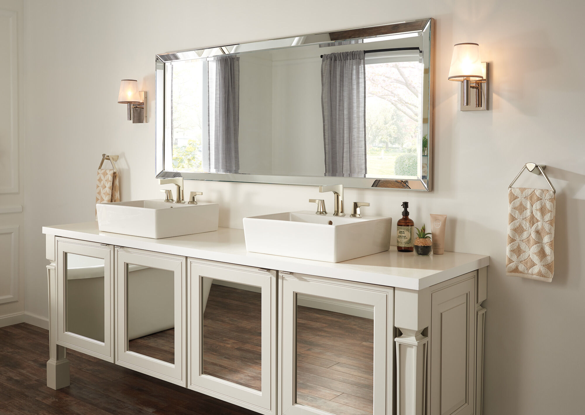 77446-PN Кольцо для полотенца Delta Faucet Zura Полированный никель  - Вид №1