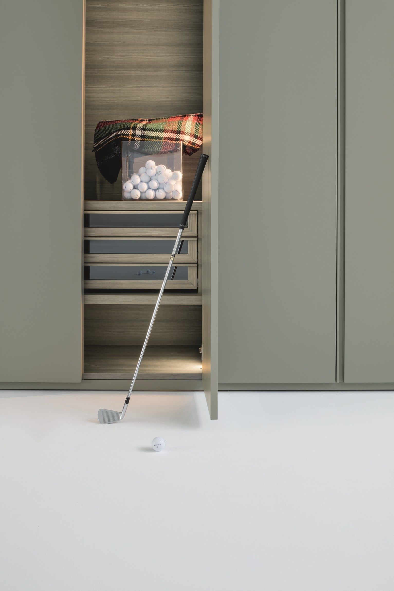 Шкаф на заказ Lema шкаф на сантиметр-качели ARCH-00096953 - Вид №9