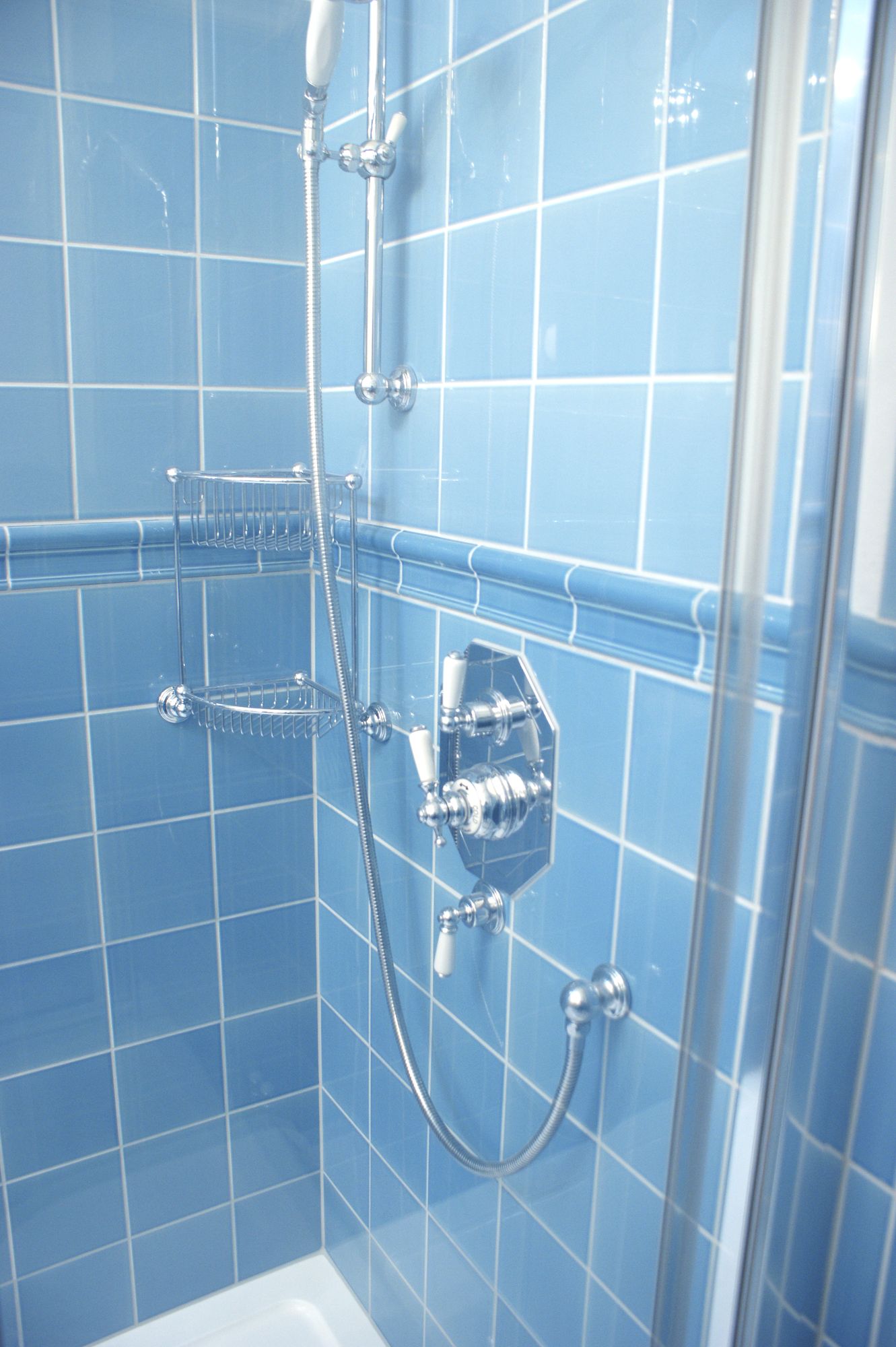 Traditional bathrooms Смеситель для душа с термостатом, фарфоровый рычаг РЫЧАГ Pr5555/ag  - Вид №2