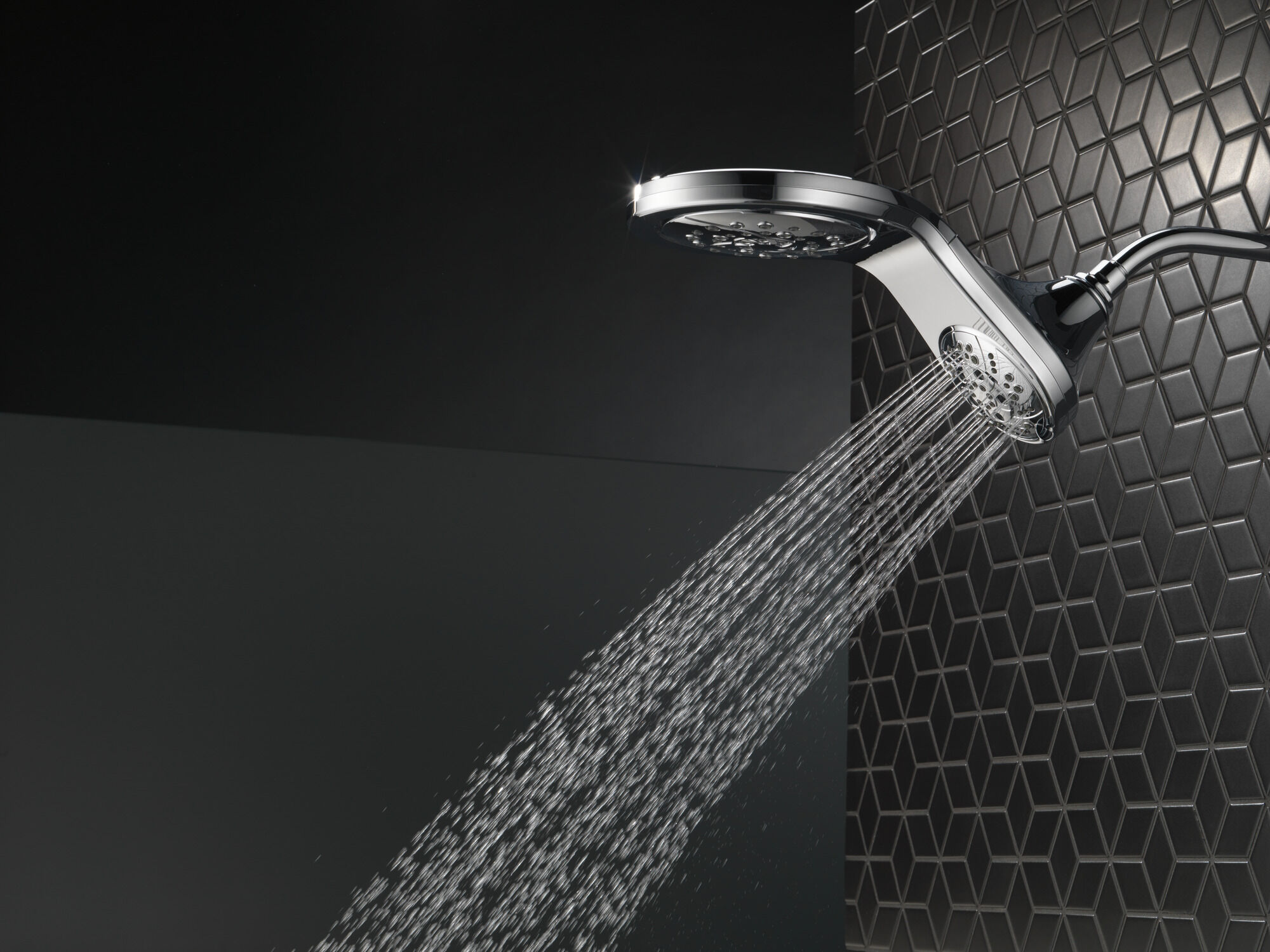 58581-25-PK HydroRain® H2Okinetic® 5-регулировочная душевая лейка два в одном Delta Faucet Universal Showering Хром  - Вид №28