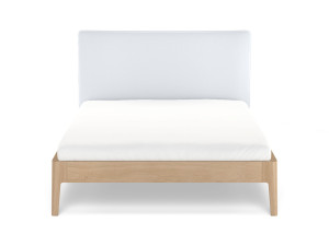 Съемная деревянная кровать с мягким изголовьем