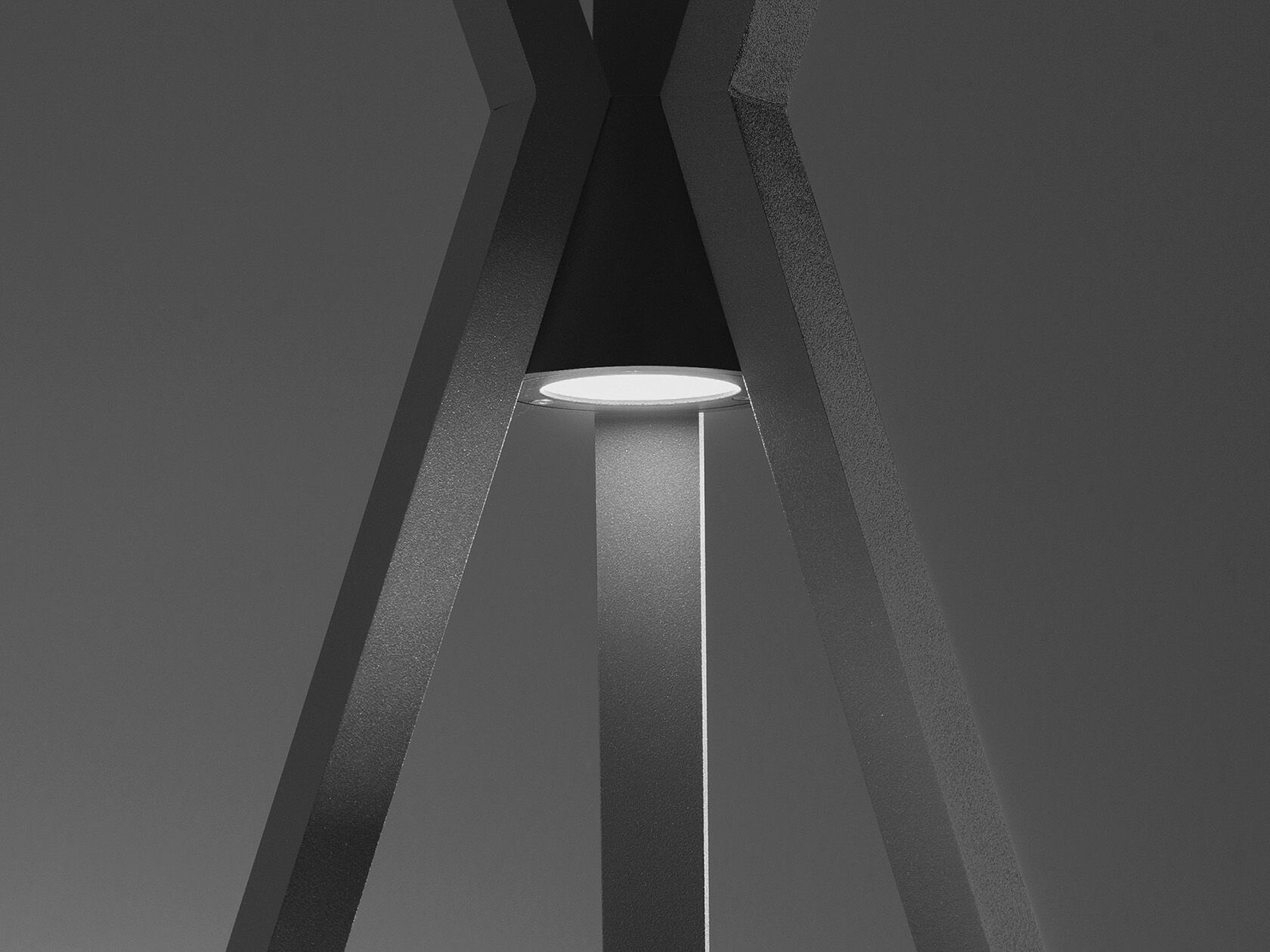 Алюминиевый светодиодный напольный торшер [LND] Unexpected ARCH-00117173 - Вид №4