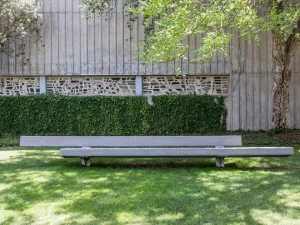 URBIDERMIS Бетонная скамья со спинкой