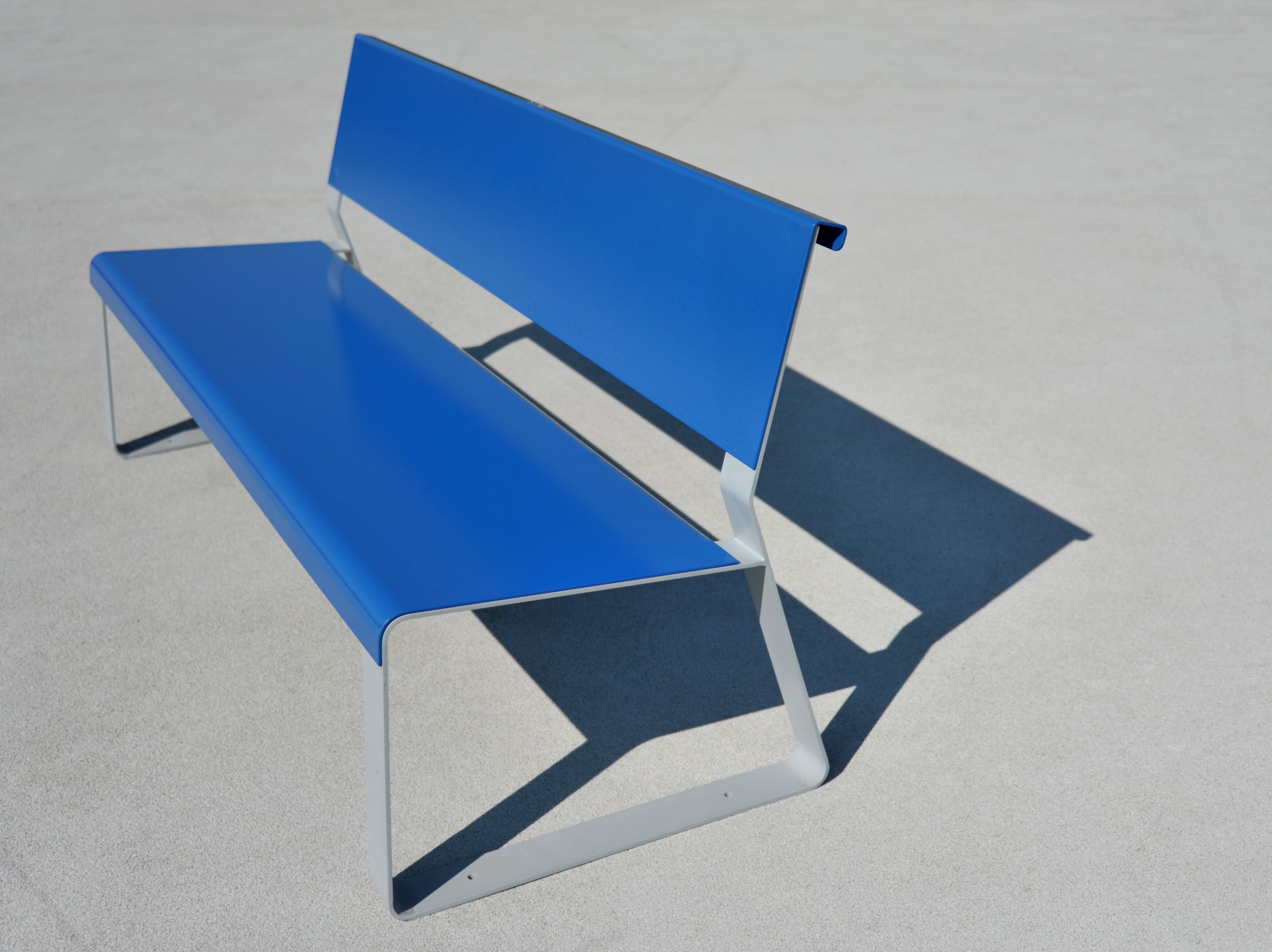 Оцинкованная стальная скамья со спинкой Viscio Urban Design MATKA ARCH-00050896 - Вид №3