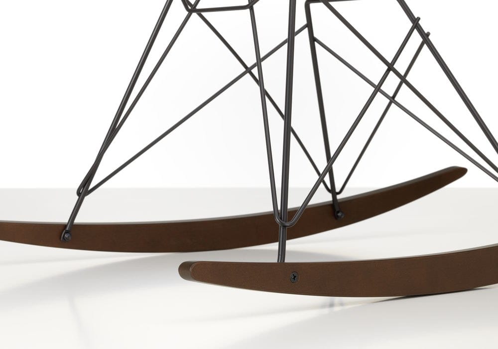 Мягкое тканевое кресло-качалка с подлокотниками VITRA Eames Plastic Chair ARCH-00023828 - Вид №16