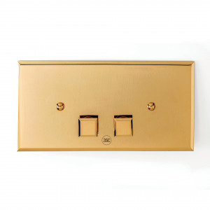 SQL00 3SC Панель управления для встроенного бачка мод. Geberit Italia, совместимый с SIGMA 8 - SIGMA 12 - GEBERIT - UNICA+COMBIFIX - DUOFIX - UP320 или аналогичный. Доступен во всех вариантах отделки в нашем ассортименте. Classico