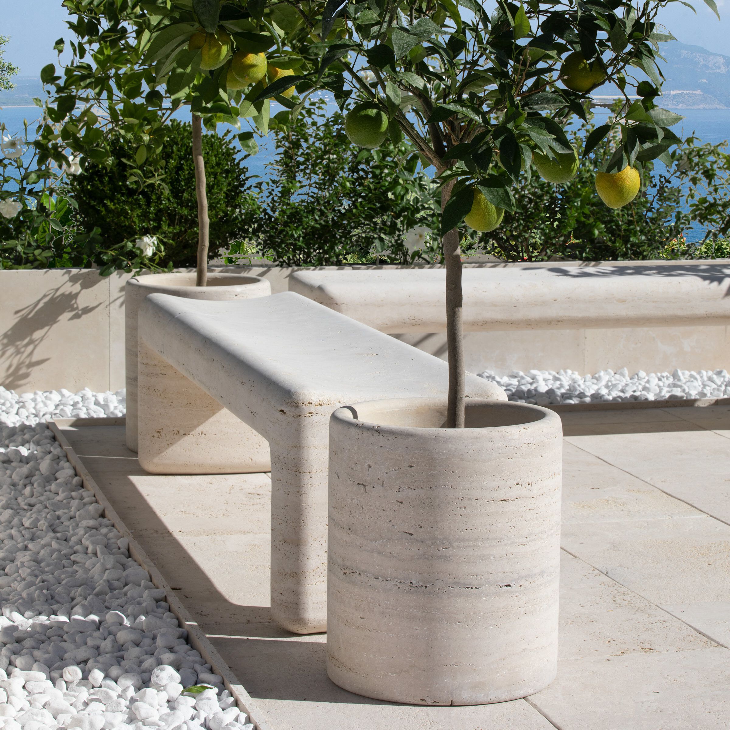 Травертин круглый садовый горшок VELTHA® Lapis ARCH-00141815 - Вид №1