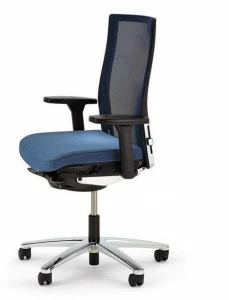 König Neurath Офисное кресло на 5 спиц с подлокотниками на колесиках Okay ii