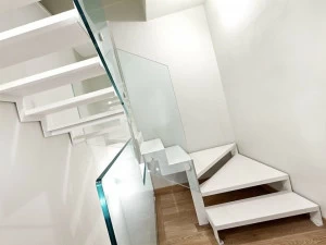 Officine Sandrini Открытая лестница из железа