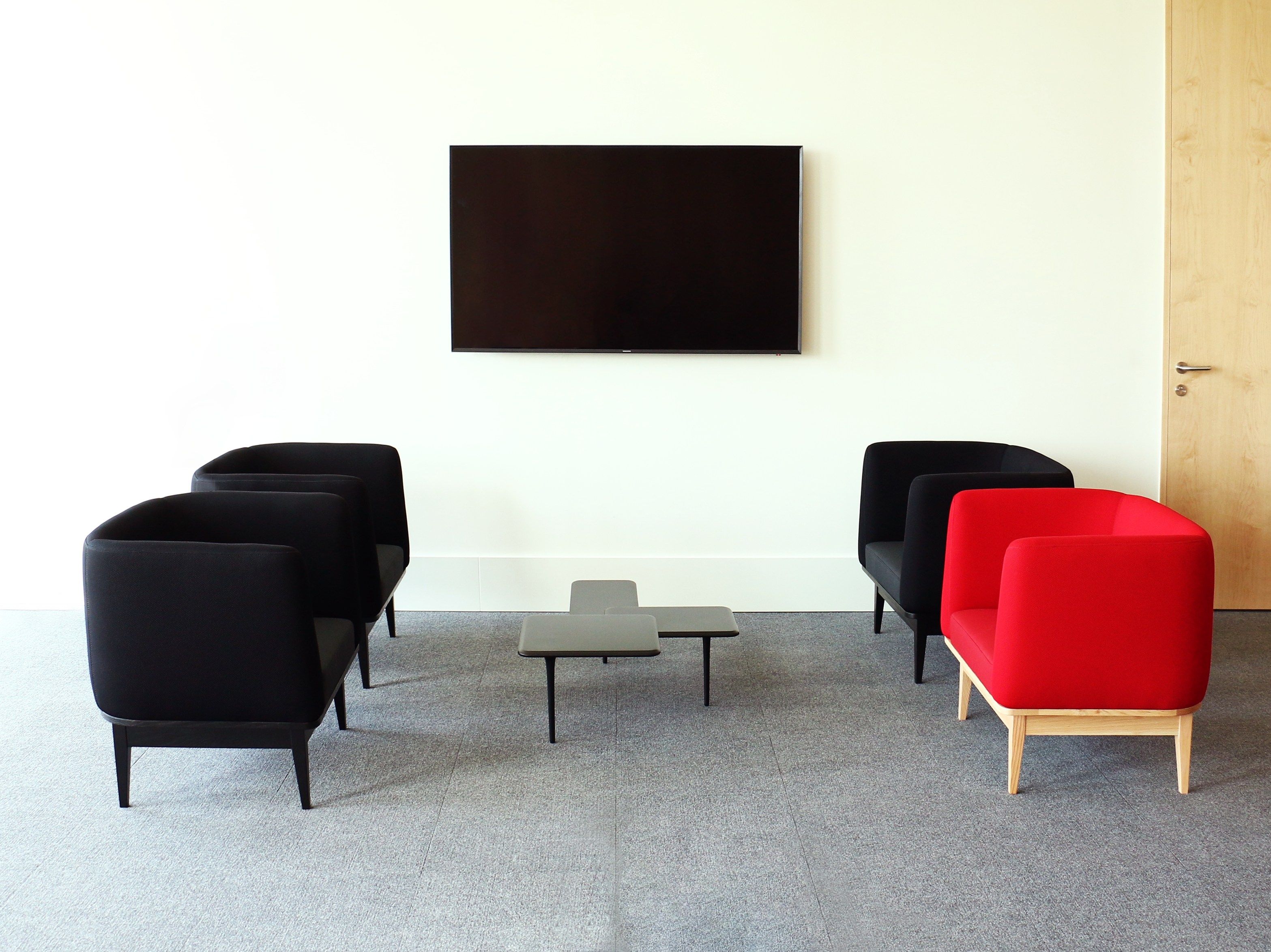 Полиэфирное кресло Branca Lisboa Sofo ARCH-00102957 - Вид №2