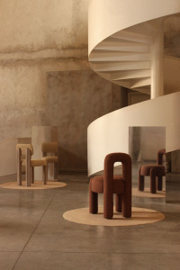 Мягкий стул из ткани