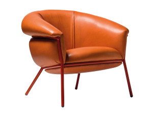 Мягкое кресло с подставкой для ног