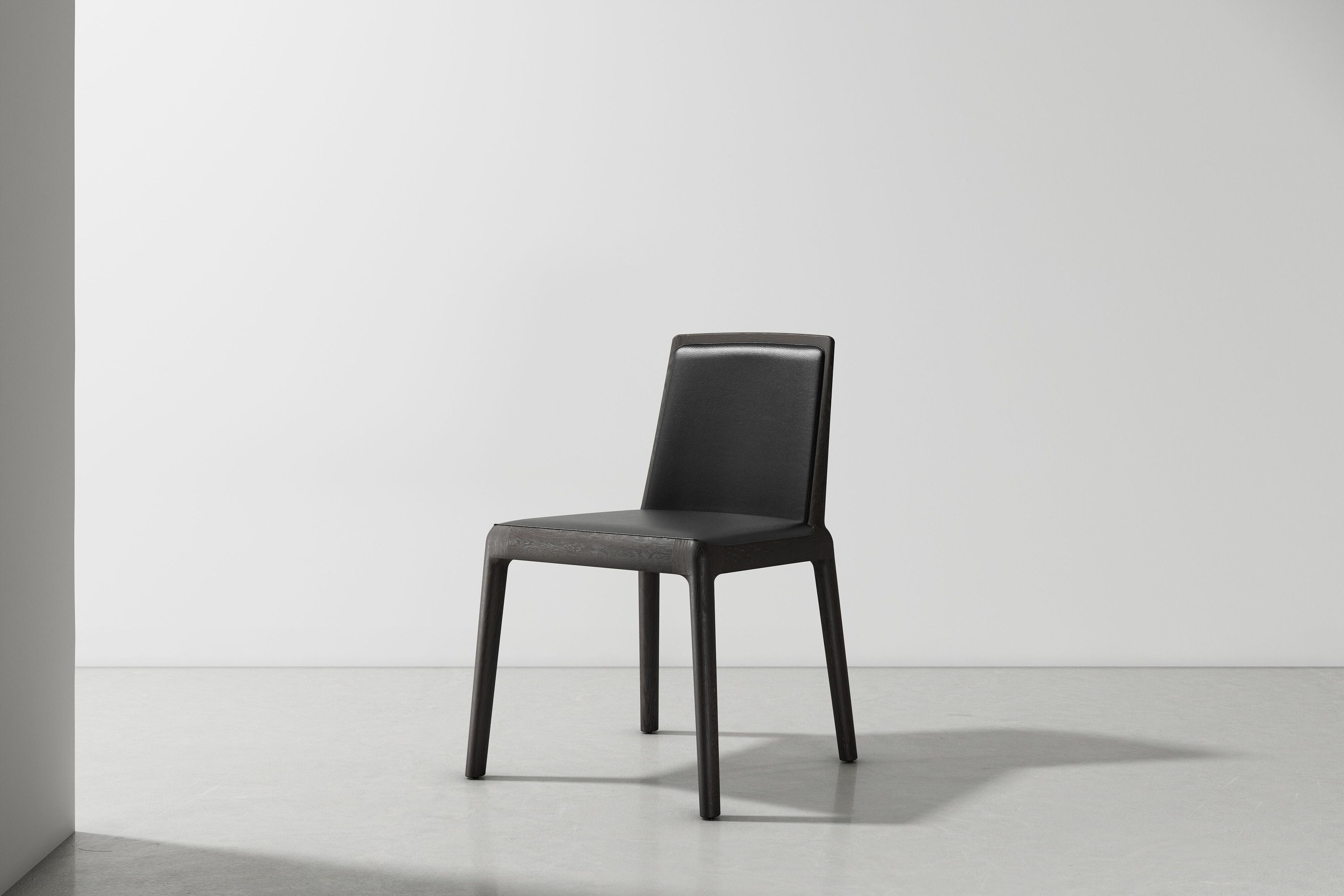 Кожаный мягкий стул District Eight Nôm ARCH-00058397 - Вид №3