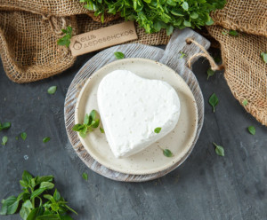 5274 Сыр "Комкинский" молодой Вкусляндия